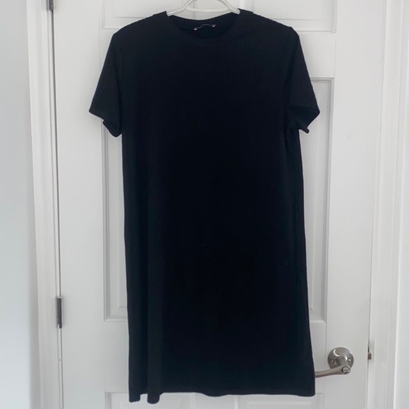 Zara Ribbed Tshirt Dress - Picture 1 of 2